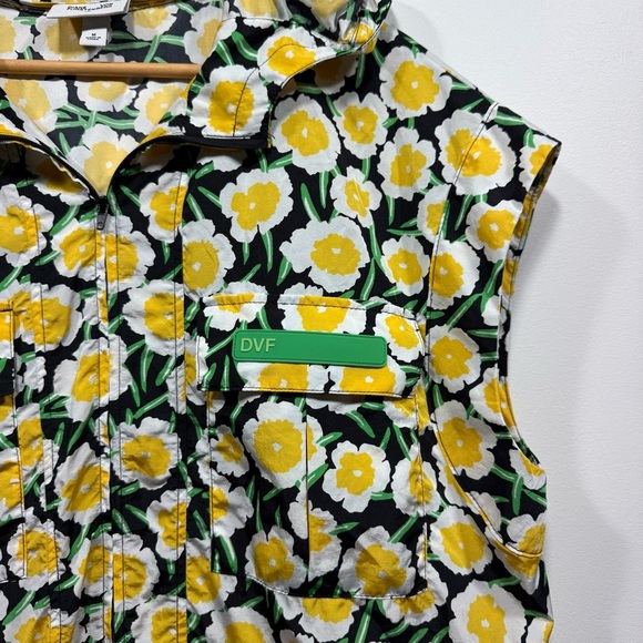 Diane Von Furstenberg Floral Hooded Vest - Picture 4 of 14